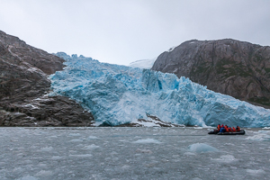 Active Glacier, Terra del Fuego, Argentina